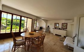 Jolie maison provençale au calme
